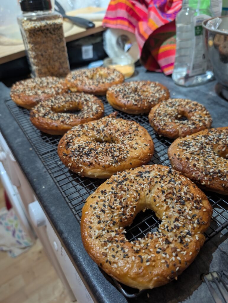 pxl 20250821 225610948